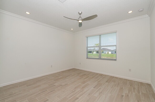 Building Photo - 2243 Antarus Dr NW