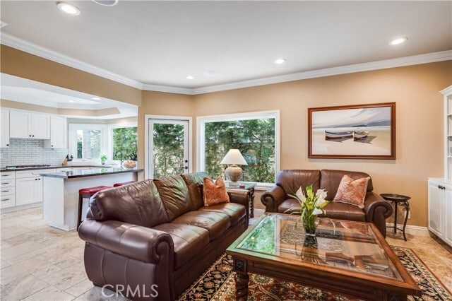 Building Photo - 6 Marquesa