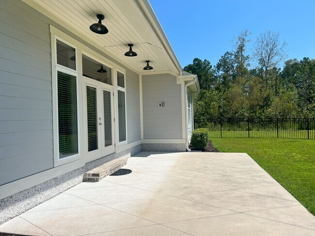 Building Photo - 264 Palmetto Harbour Dr