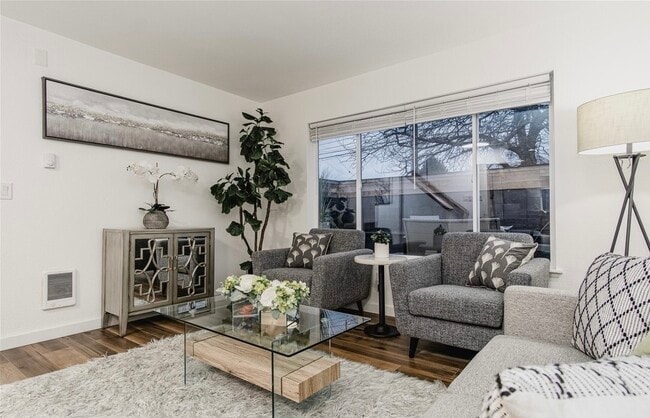 Primary Photo - 9250 15th Ave SW