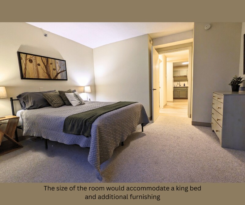 Building Photo - 6500 Woodlake Dr