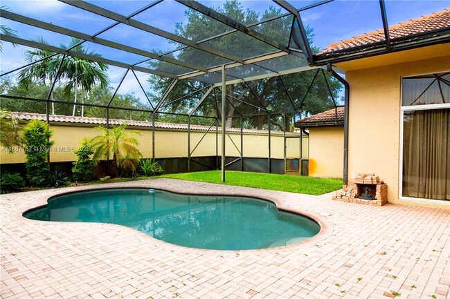 Building Photo - 18520 SW 39th St