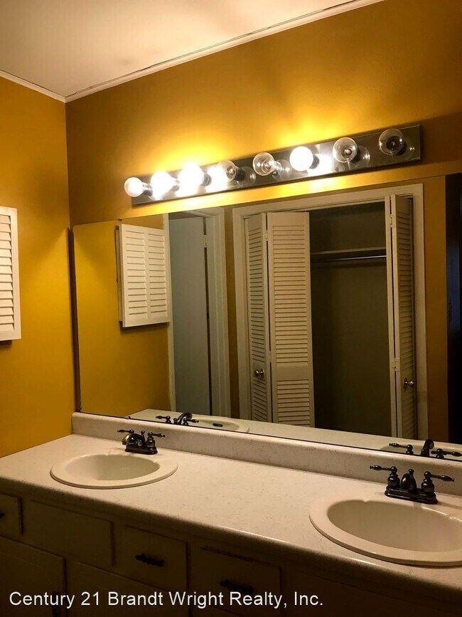 Building Photo - 3 br, 2.5 bath House - 3566 Carter Hill Road