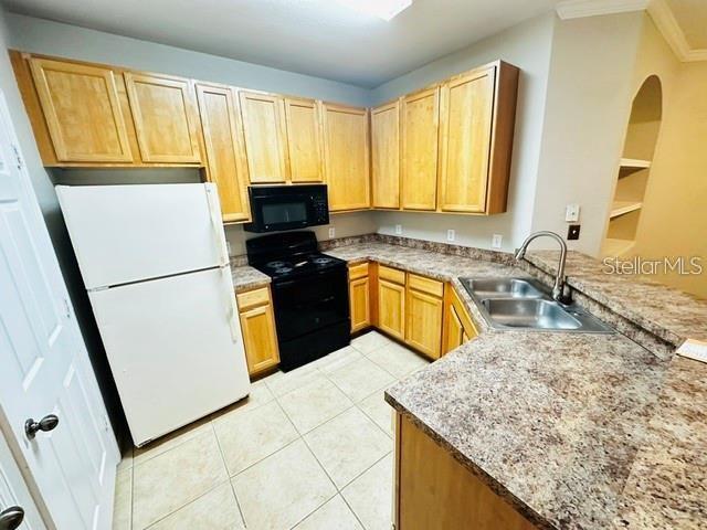 Building Photo - 10106 Courtney Oaks Cir