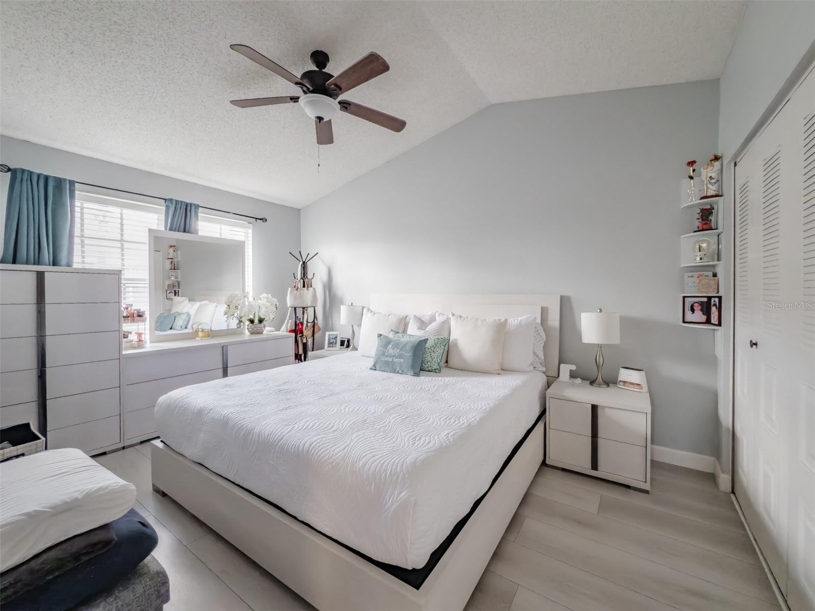 Building Photo - 724 Kensington Lake Cir