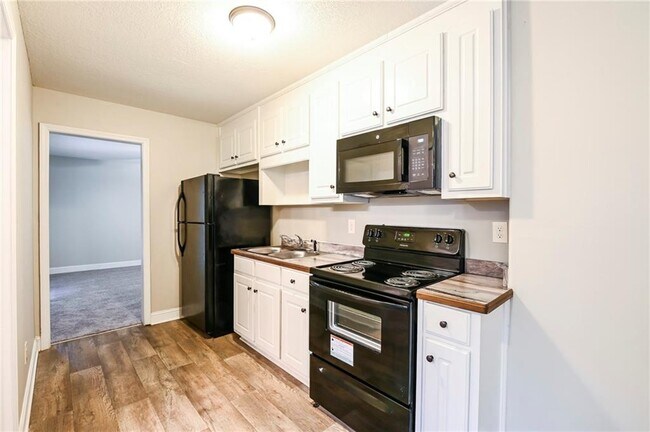 Building Photo - 230 Ocean Liner Dr