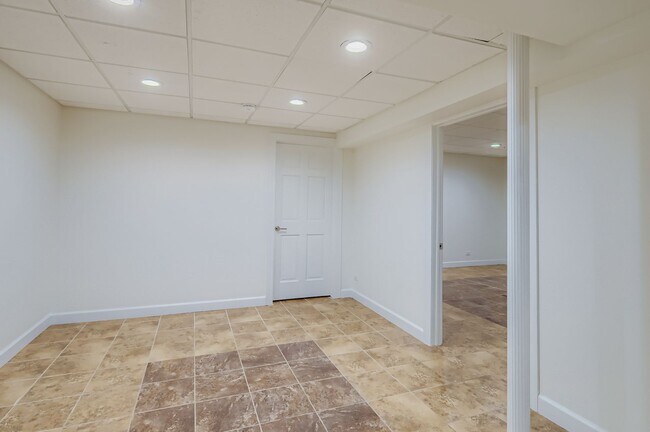 Building Photo - 1161 Gavin Ct