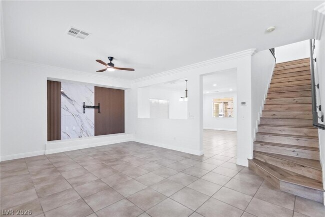 Building Photo - 10980 St Rafael St