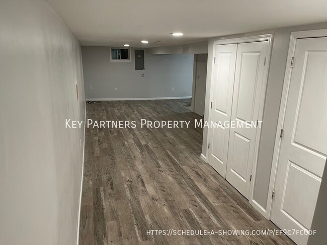Building Photo - 501 NE 88th St