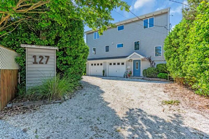 Building Photo - 127 Trenton Ave