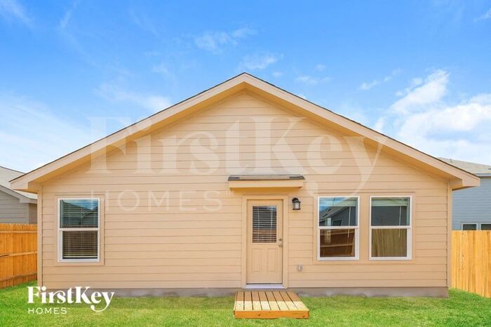 Building Photo - 10551 McClintock Dr