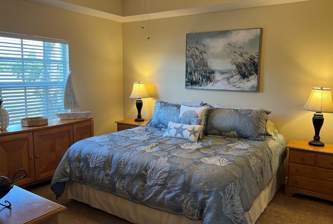 Building Photo - 5748 Sabal Trace Dr