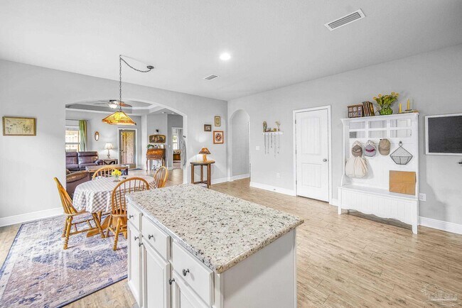 Building Photo - 2544 Caldwell Cir