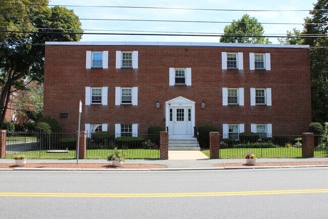 Building Photo - 276 Albion St