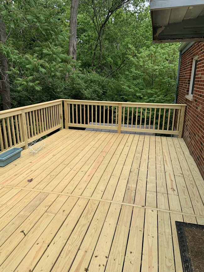 Building Photo - 20 Aqua Vista Ct