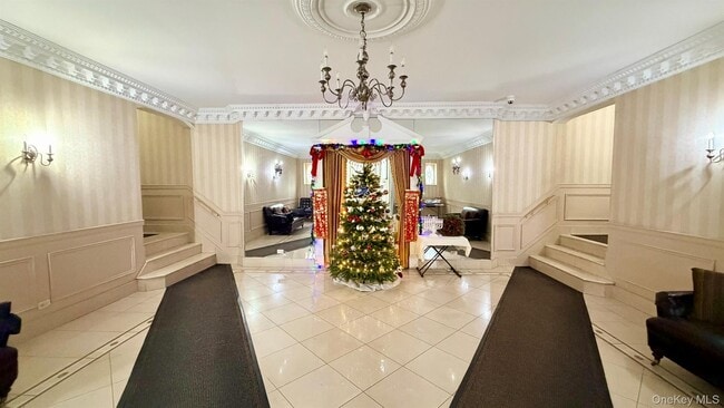 Building Photo - 112-15 72nd Rd