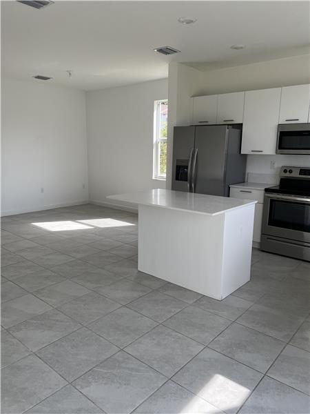Building Photo - 12318 NW 23rd Ct