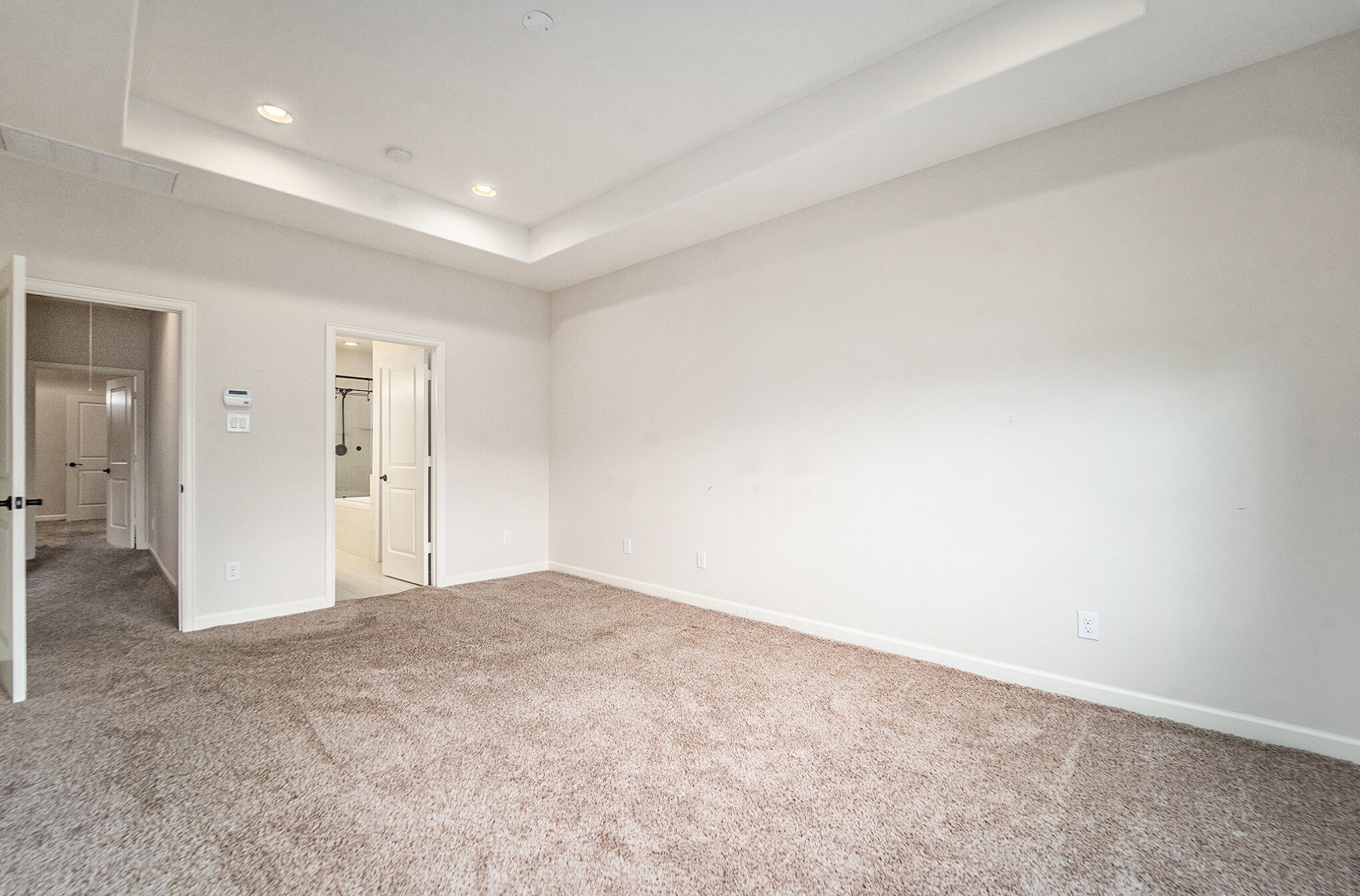 Building Photo - 1404 W 26th St