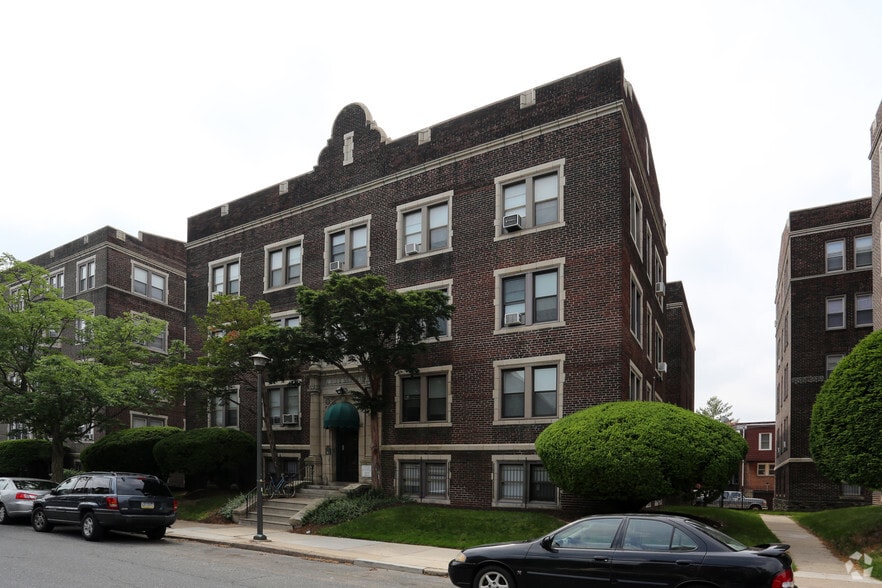 The Cornerstone 400 S 48th St Philadelphia PA 19143 Apartment Finder