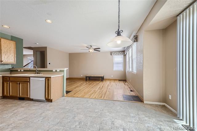Building Photo - 5960 Jaguar Way