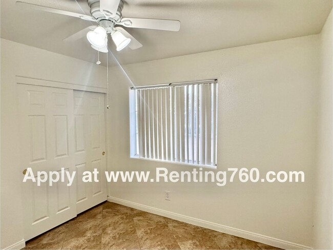 Building Photo - MOVE IN SPECIAL!! Very Nice 3 bedroom 2 Ba...