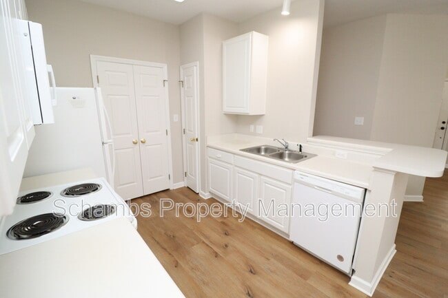Building Photo - 2812 Kudrow Ln