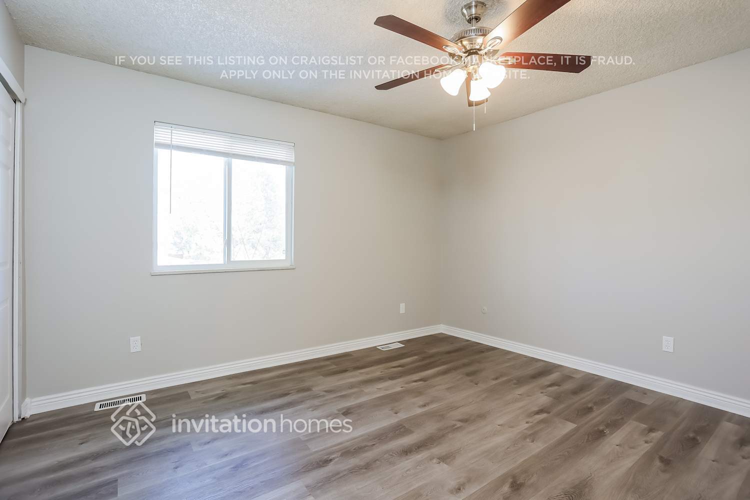 Building Photo - 920 S Waco Way