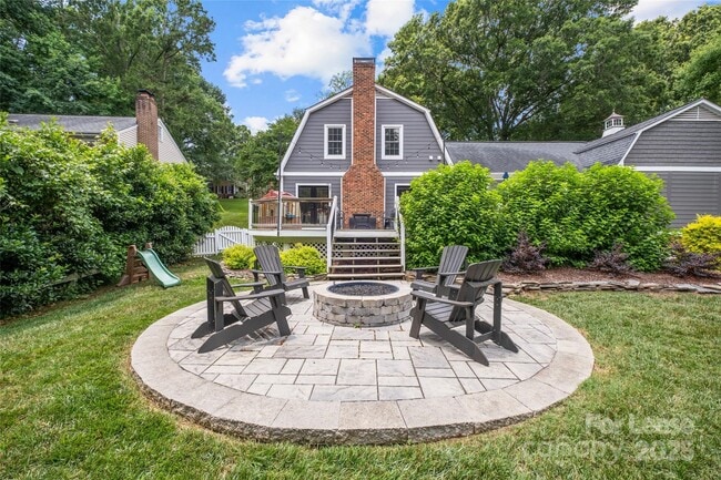 Building Photo - 2544 Ainsdale Rd