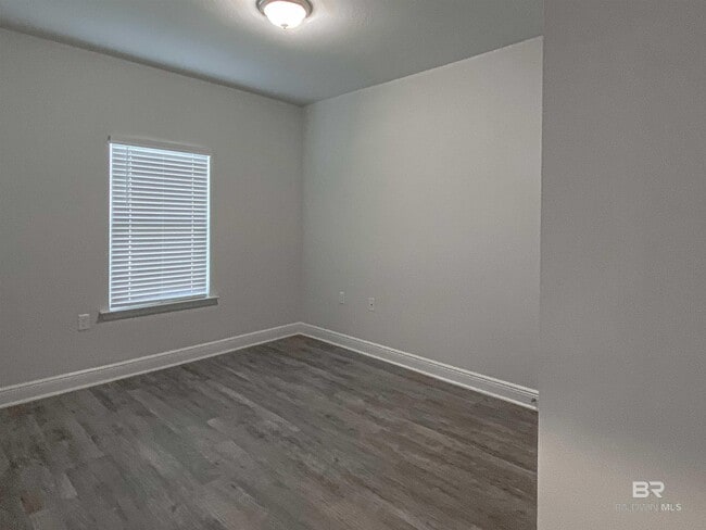 Building Photo - 24847 Smarty Jones Cir