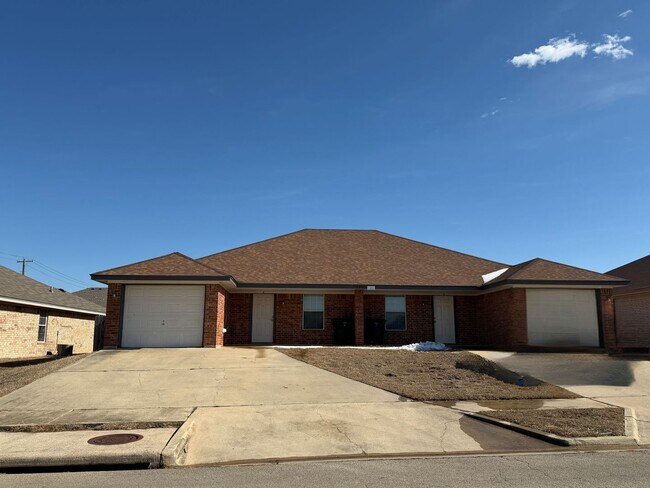 Building Photo - 3802 Pecos Dr