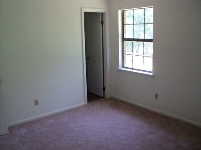 Building Photo - 7765 Co Rd 54