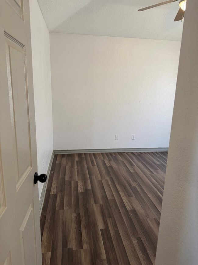 Building Photo - 4515 Monty Dr