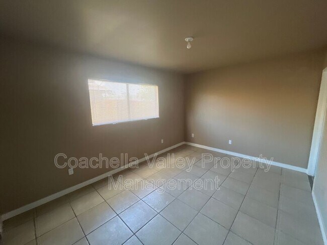 Building Photo - 32934 Rancho Vista Dr