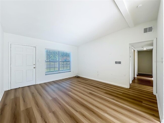 Building Photo - 2001 Conway Gardens Rd