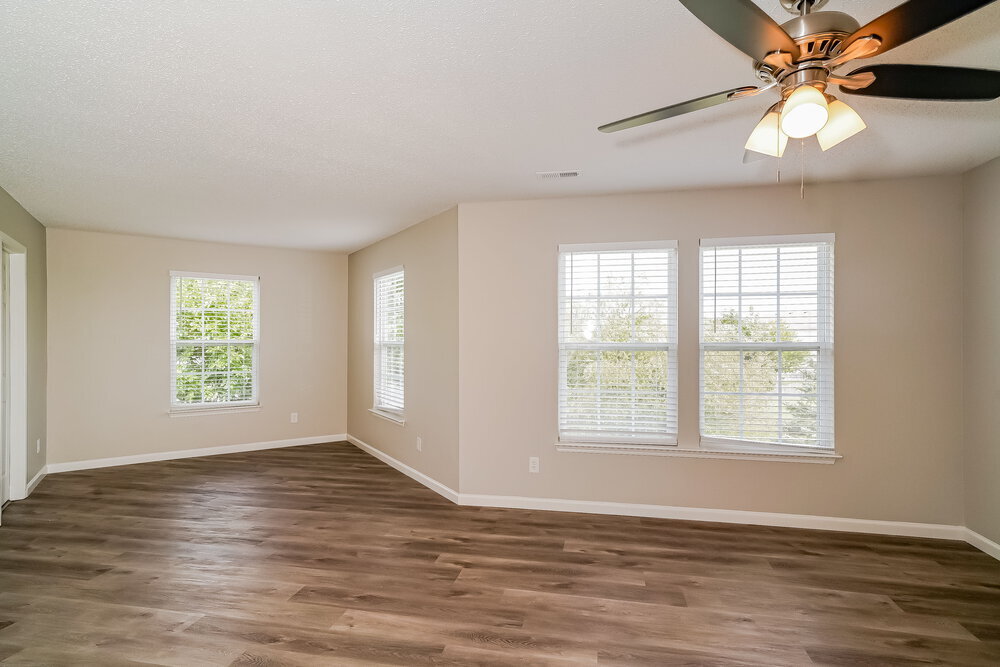 Building Photo - 5609 Woodland Trace Blvd