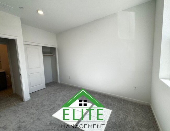 Building Photo - You wont believe that this home is located...