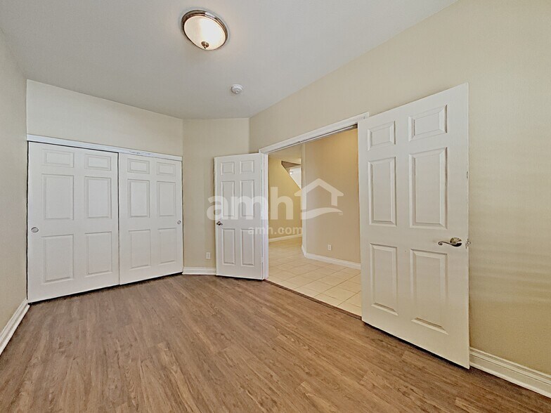 Building Photo - 1095 Willjay Ln