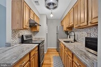 Building Photo - 5905 Noblestown Rd