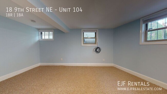 Building Photo - 18 9th St NE
