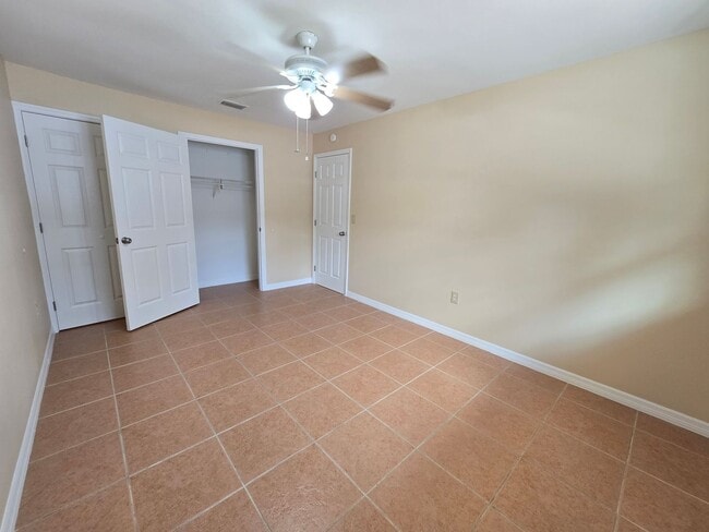 Building Photo - 3125 Irving St