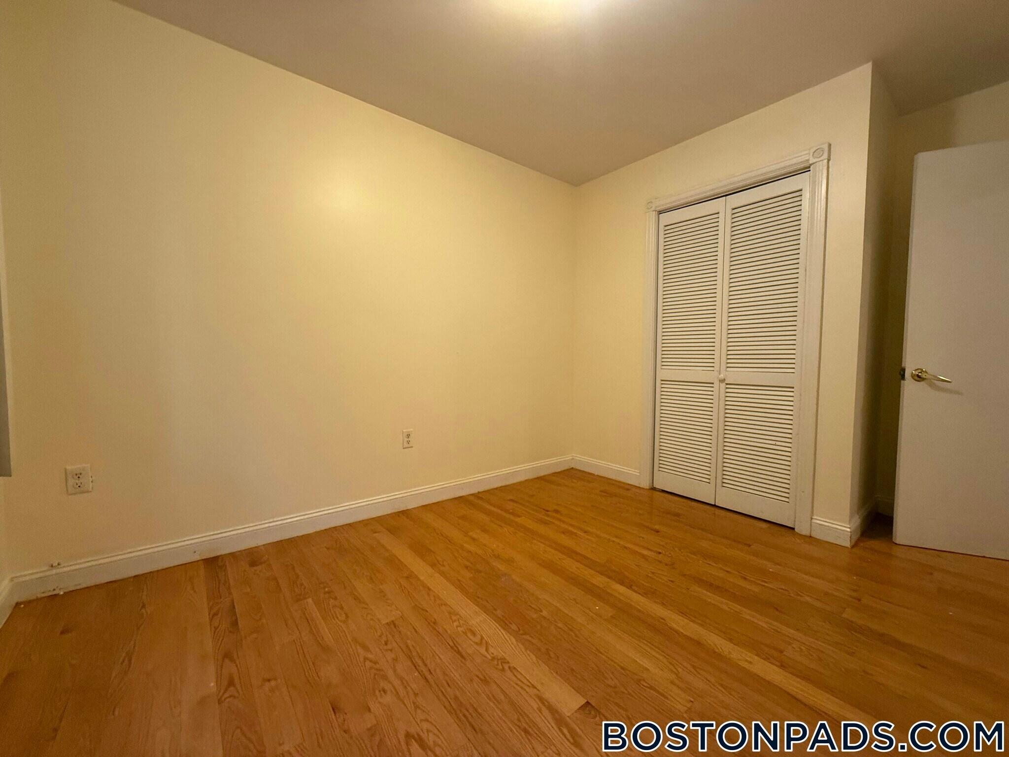 Building Photo - 90 Westland Ave