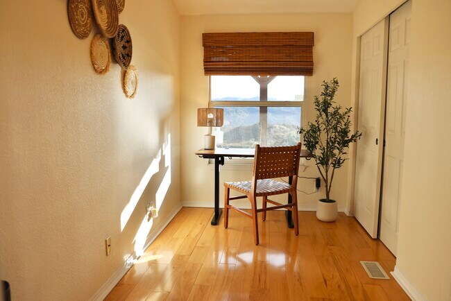 Building Photo - 11611 Alps Way