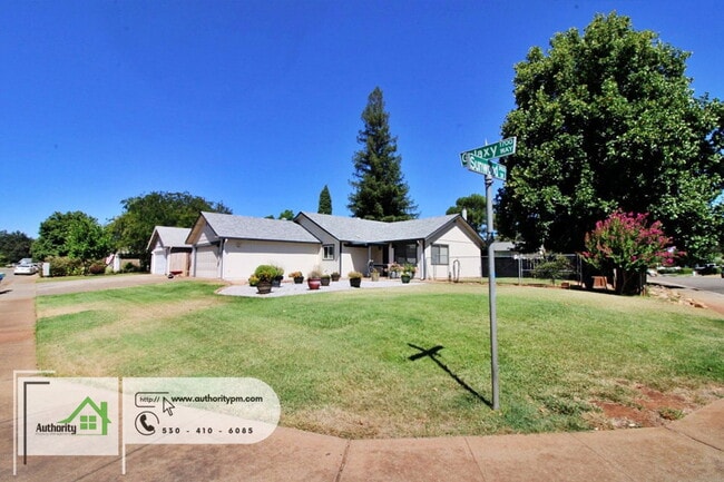 Building Photo - 1748 Galaxy Way