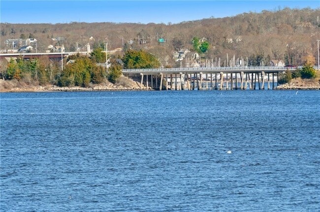 Building Photo - 15 Cedar Ave