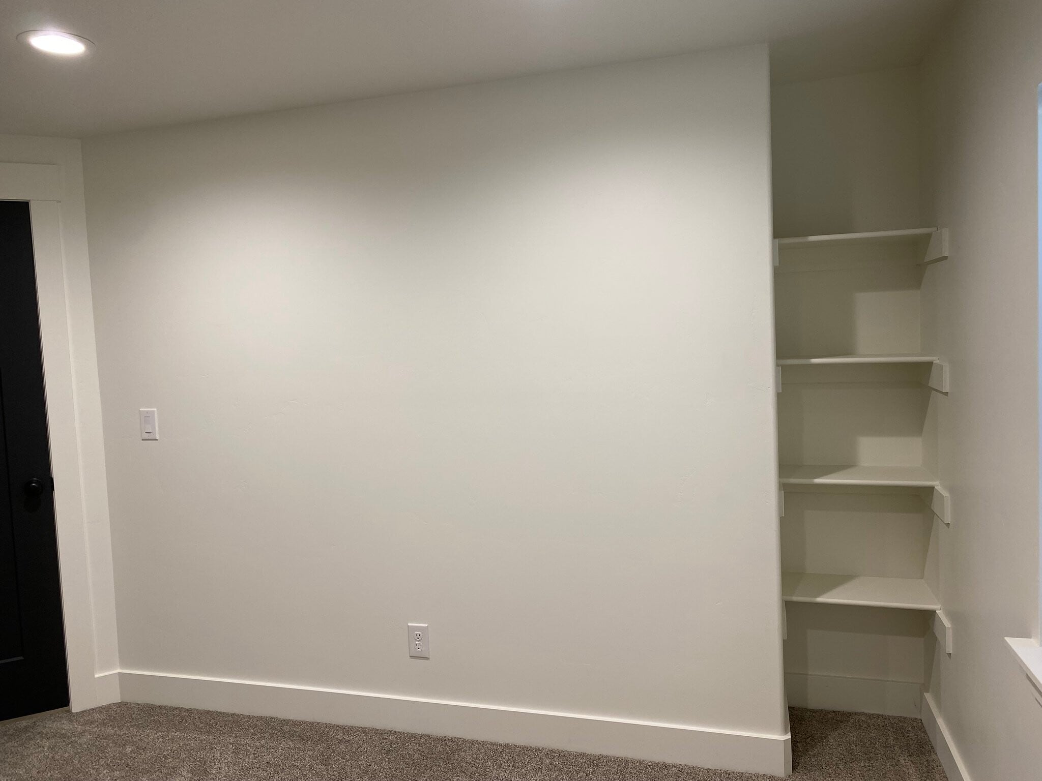 Building Photo - 842 S 1360 E