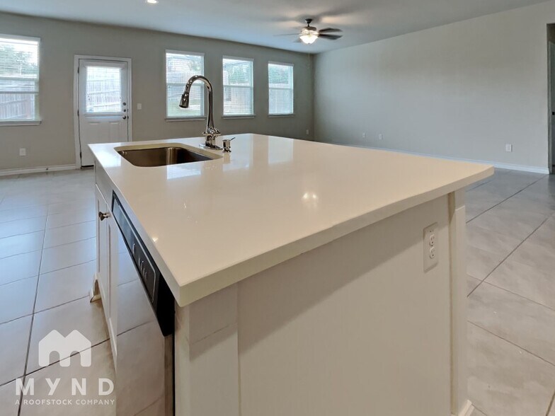 Building Photo - 1332 Eagle Ridge Trail