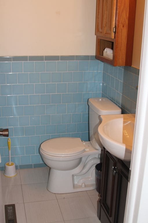 Building Photo - 105 bailey road