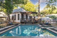 Building Photo - 203 Leland St