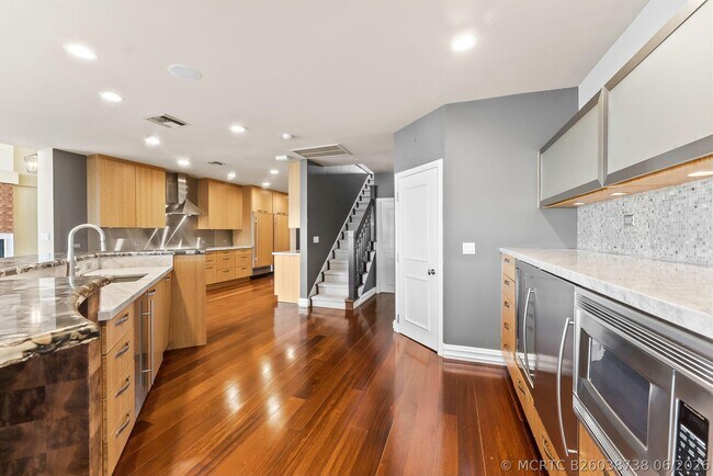 Building Photo - 3 Isla Bahia Dr