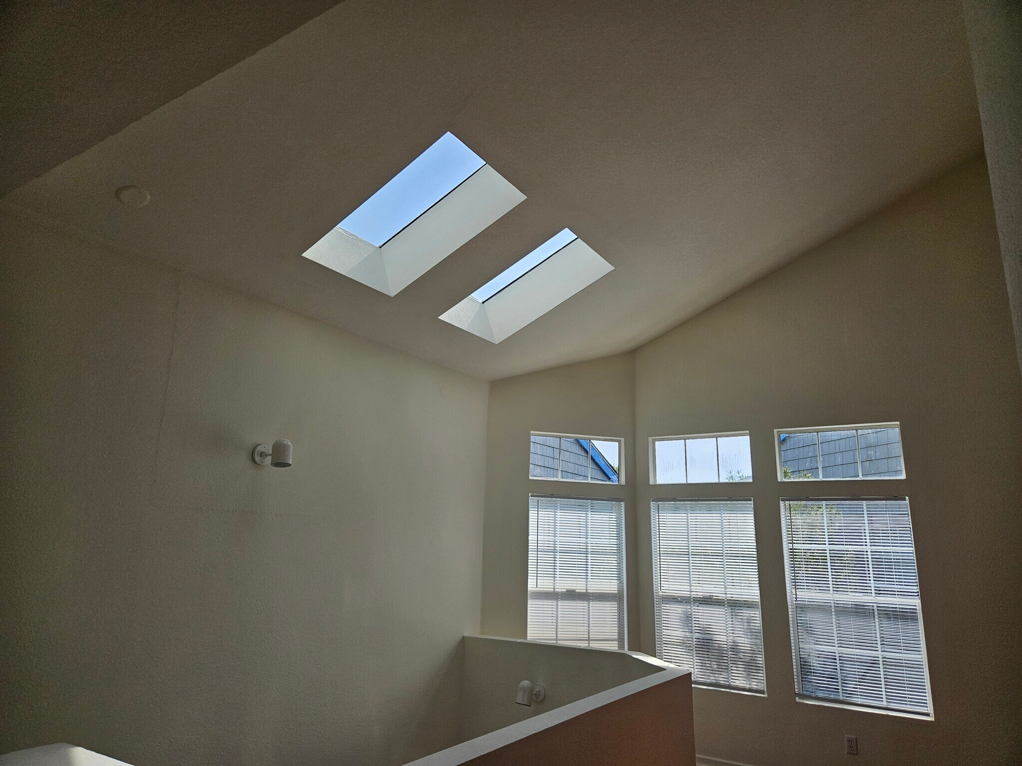 Living room skylights - 11829 Gateway Blvd
